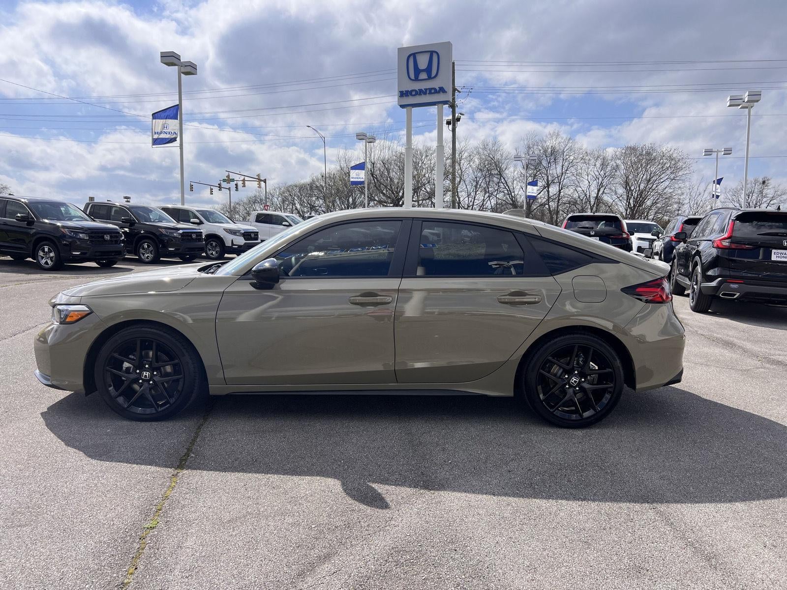 2026 Honda CIVIC HYBRID FWD Sport Hybrid
