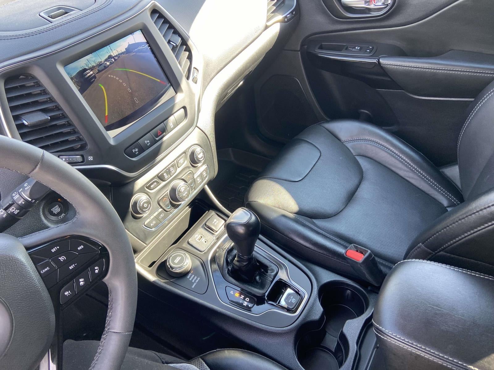 2023 Jeep Cherokee Altitude Lux