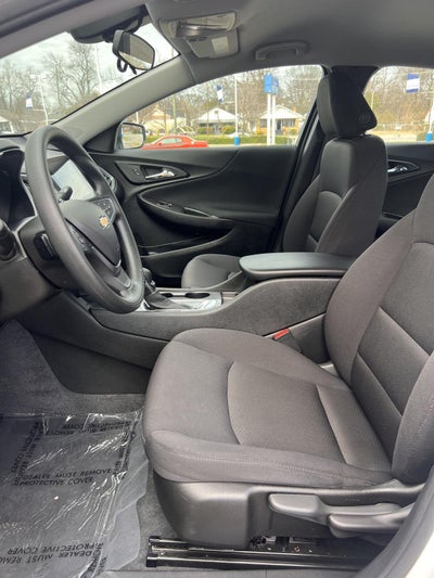 2022 Chevrolet Malibu LS