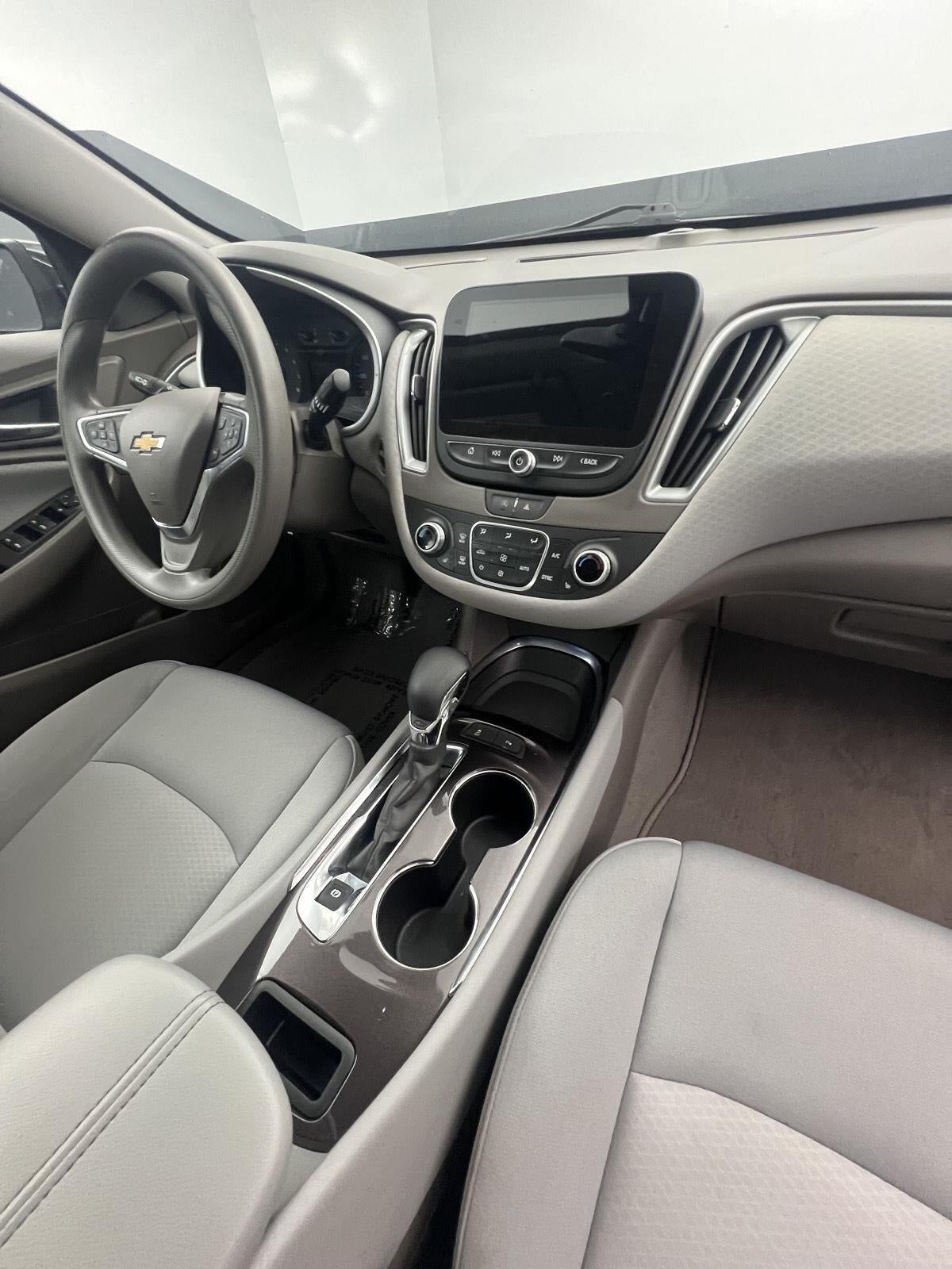 2025 Chevrolet Malibu LT