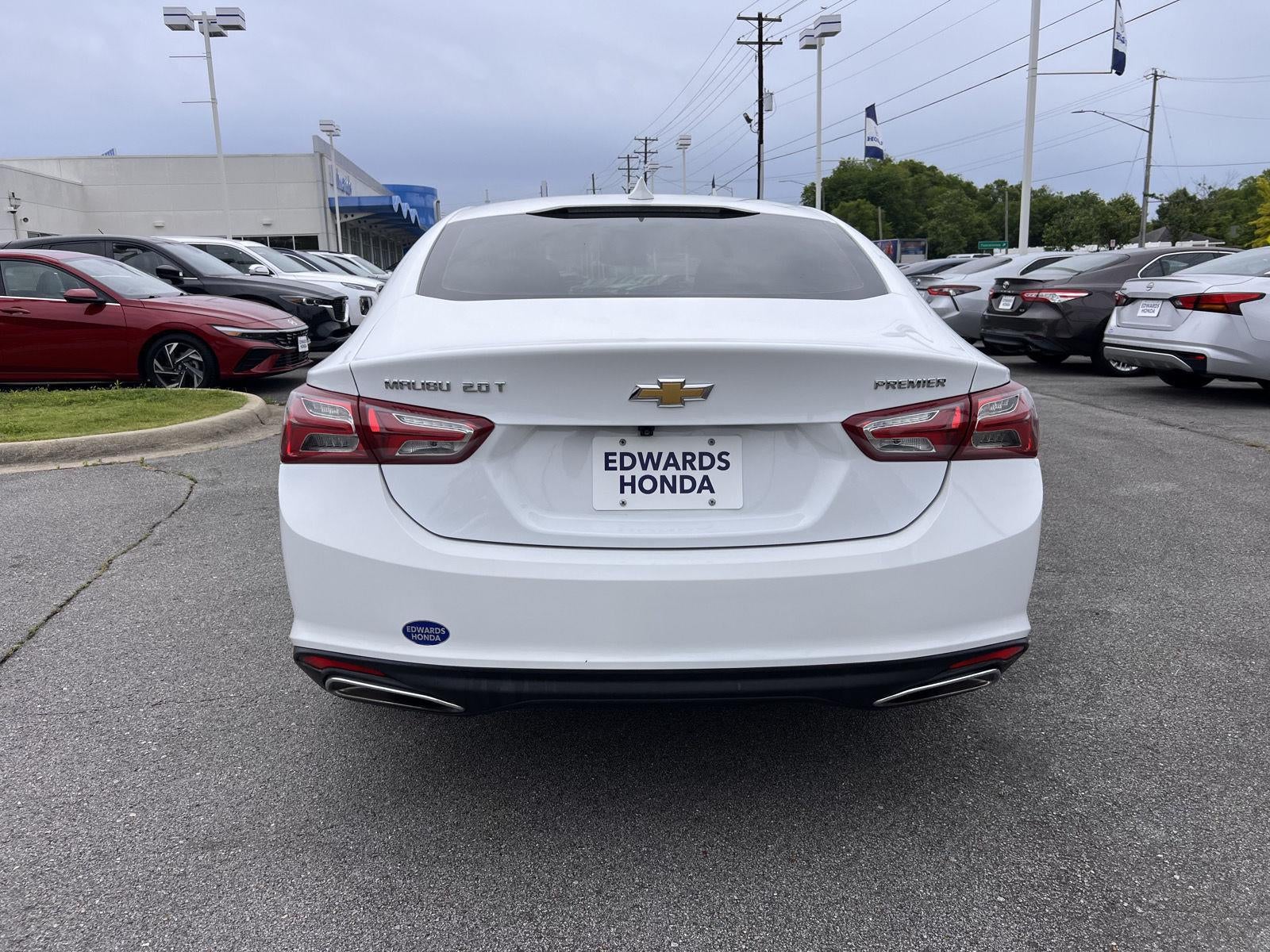 2022 Chevrolet Malibu Premier