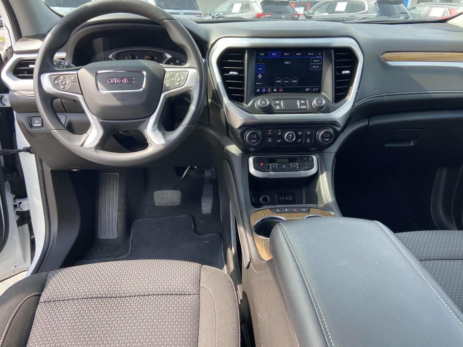 2023 GMC Acadia SLE