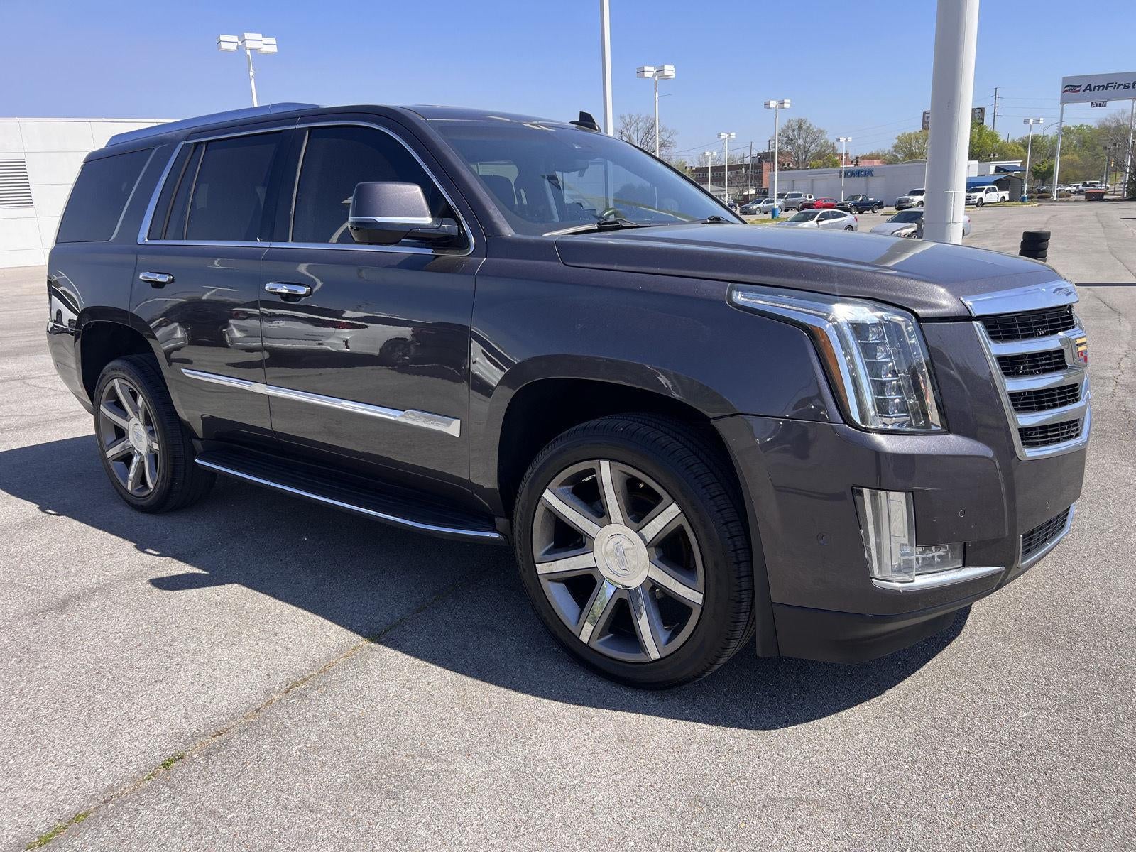 2017 Cadillac Escalade Luxury