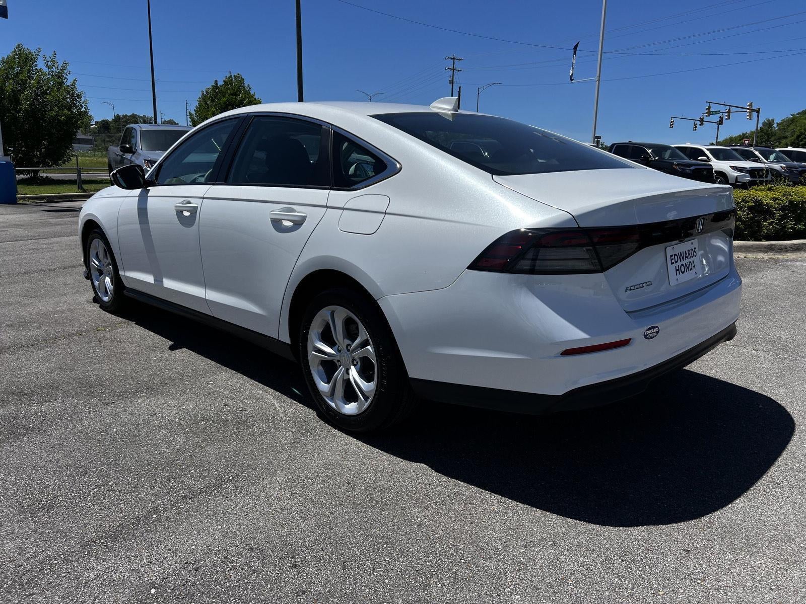 2025 Honda Accord LX - Photo 22