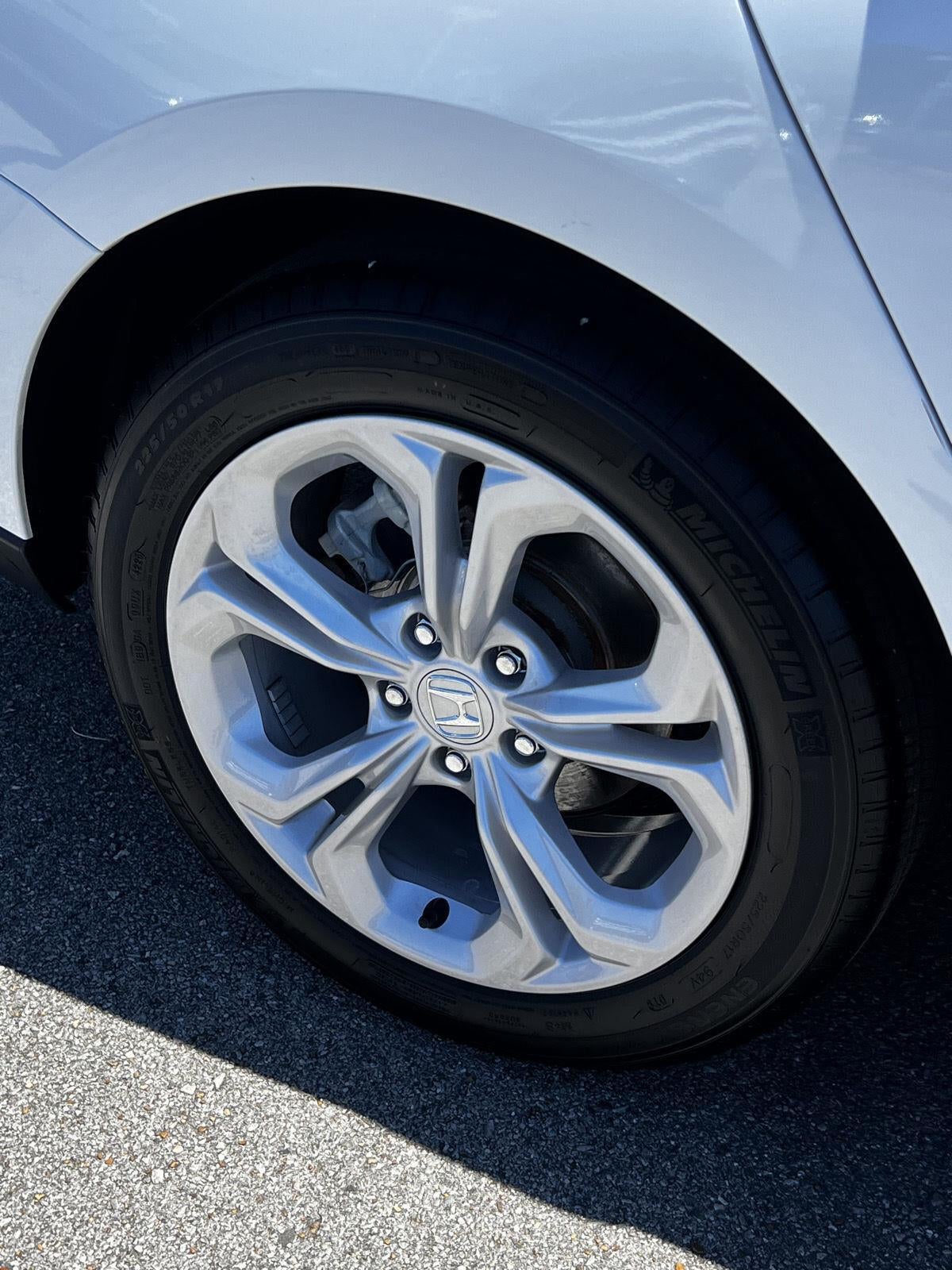 2025 Honda Accord LX - Photo 29