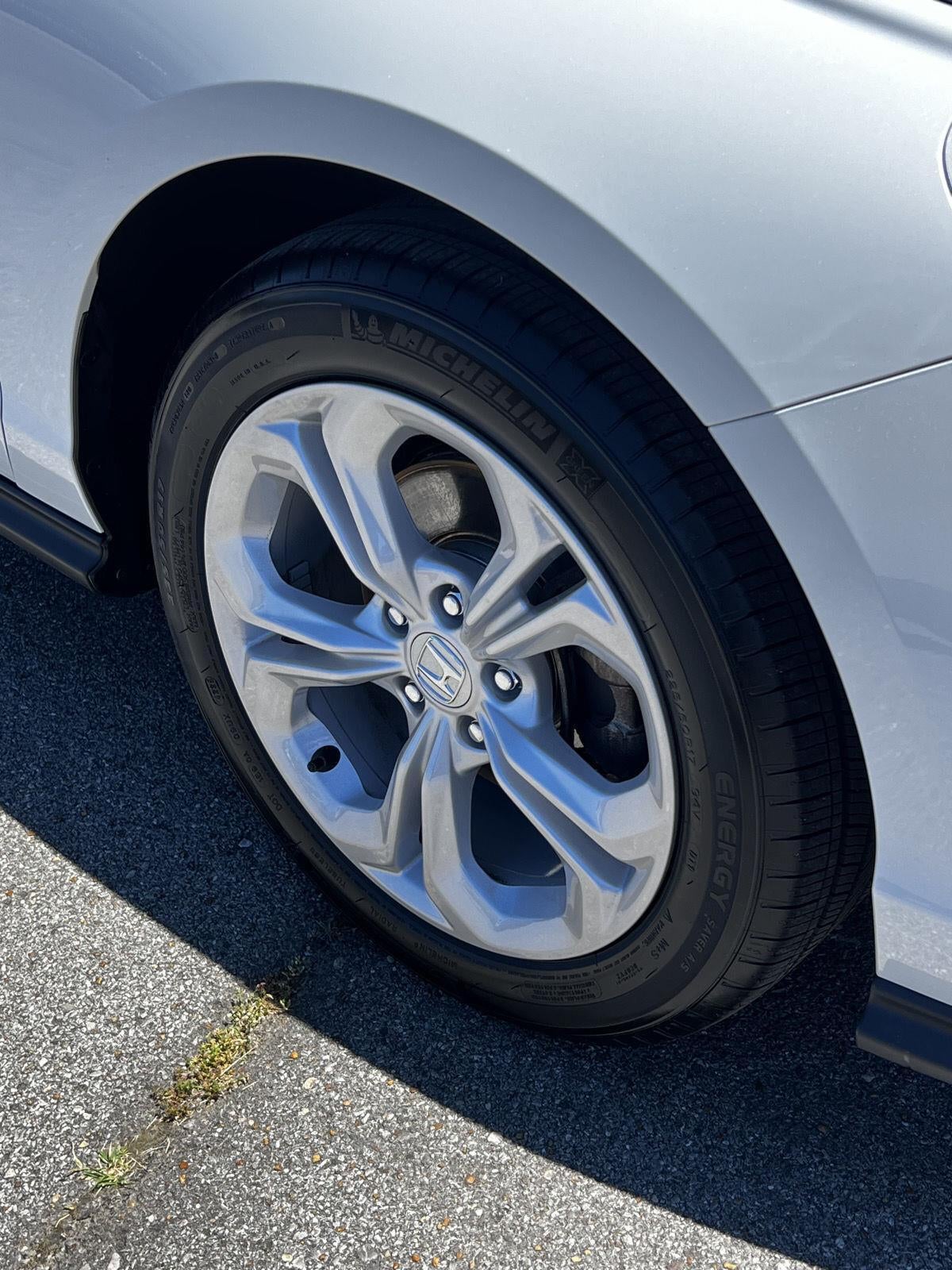 2025 Honda Accord LX - Photo 30