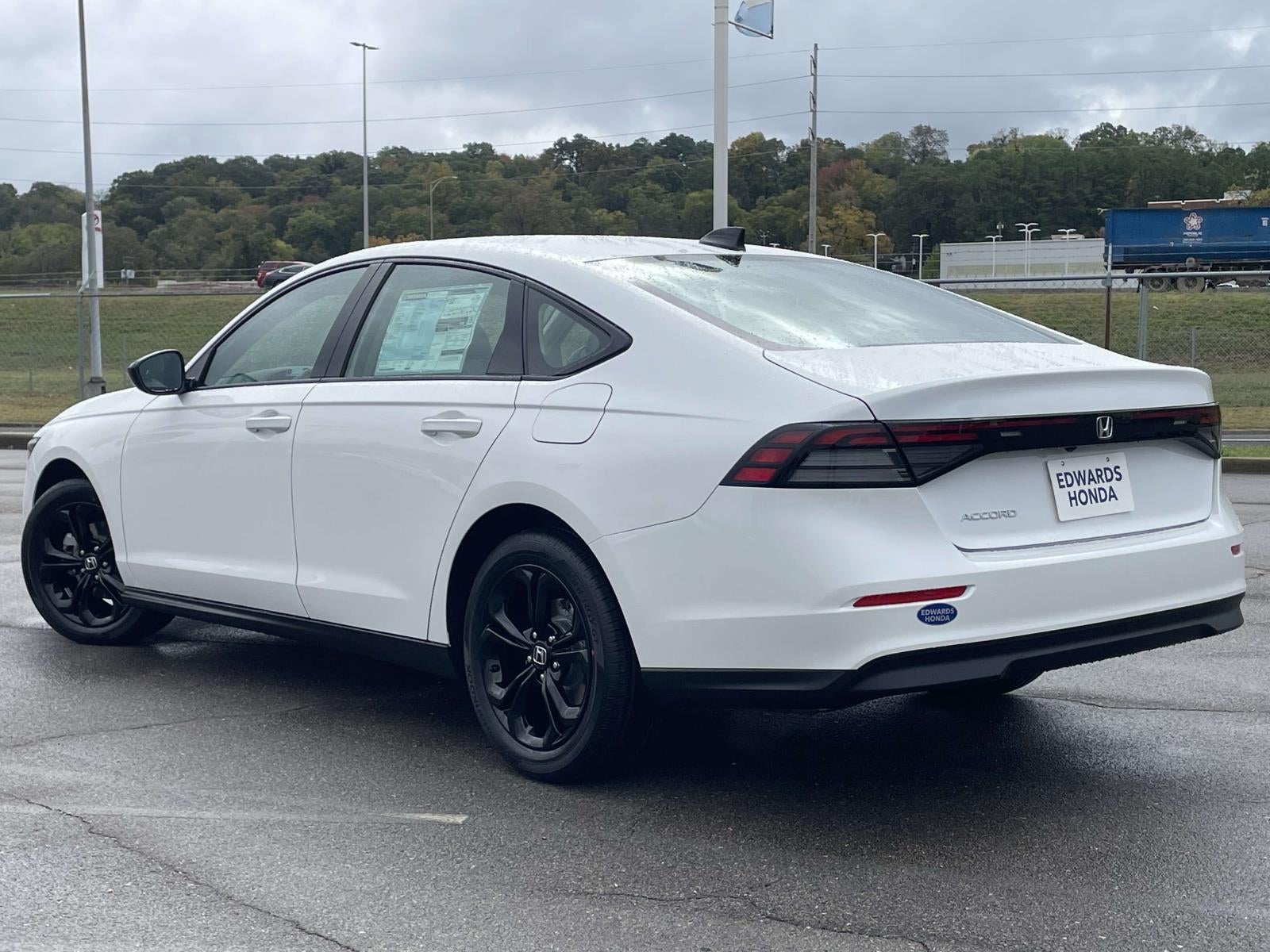 2025 Honda Accord Sedan SE
