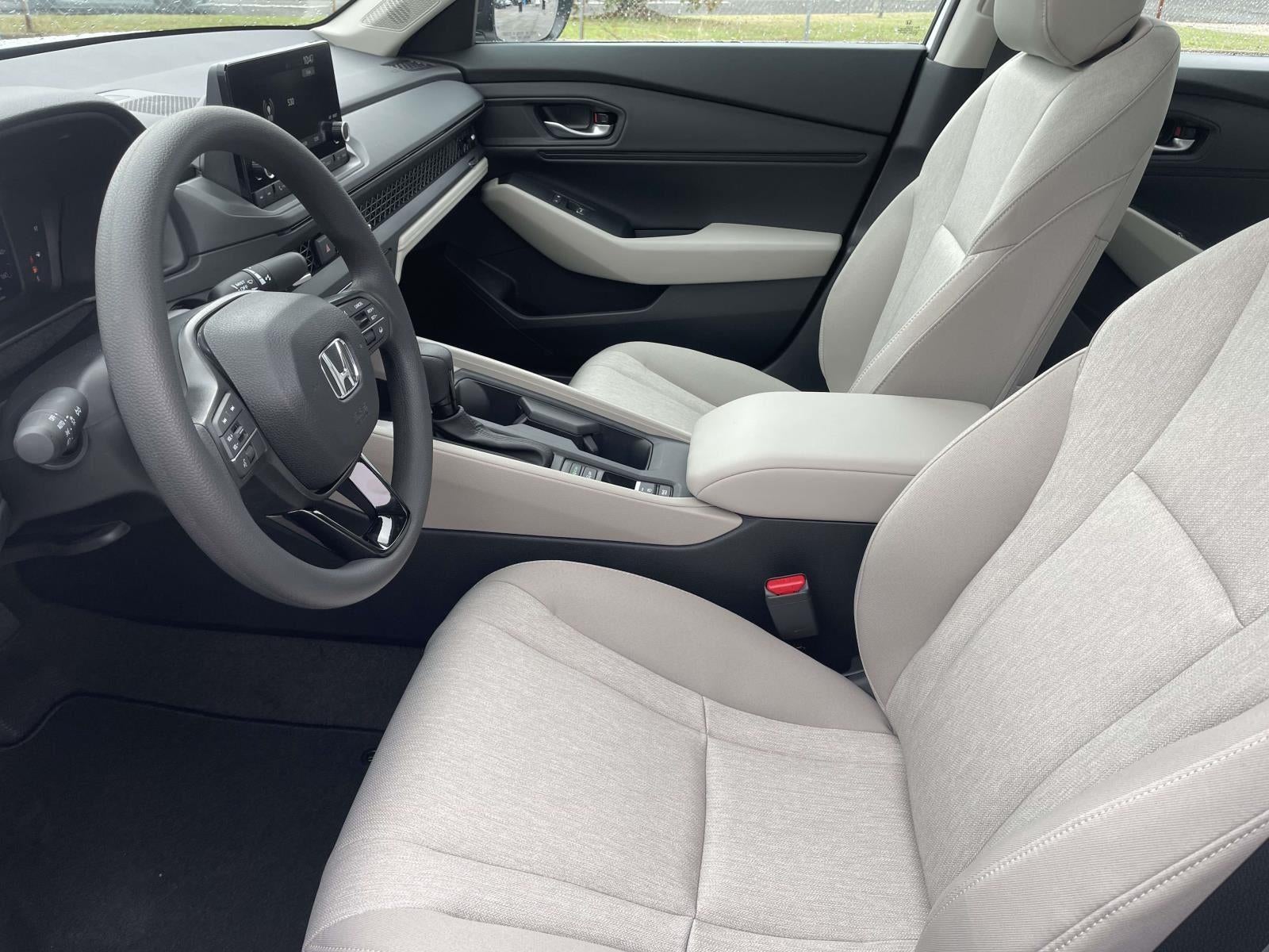 2025 Honda Accord Sedan SE