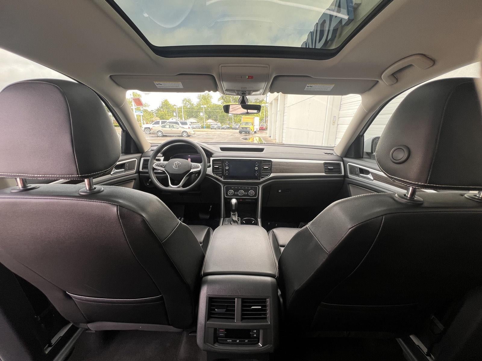 2023 Volkswagen Atlas 3.6L V6 SE w/Technology