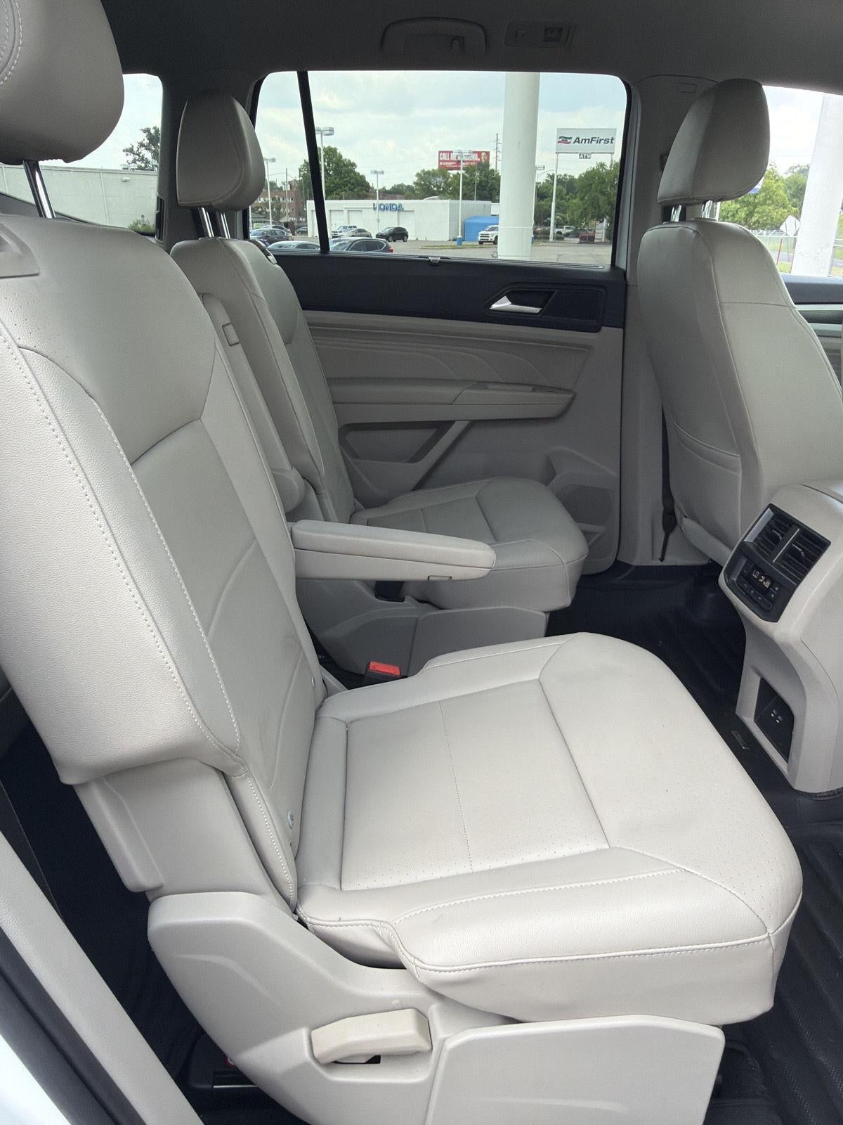 2021 Volkswagen Atlas 3.6L V6 SE w/Technology