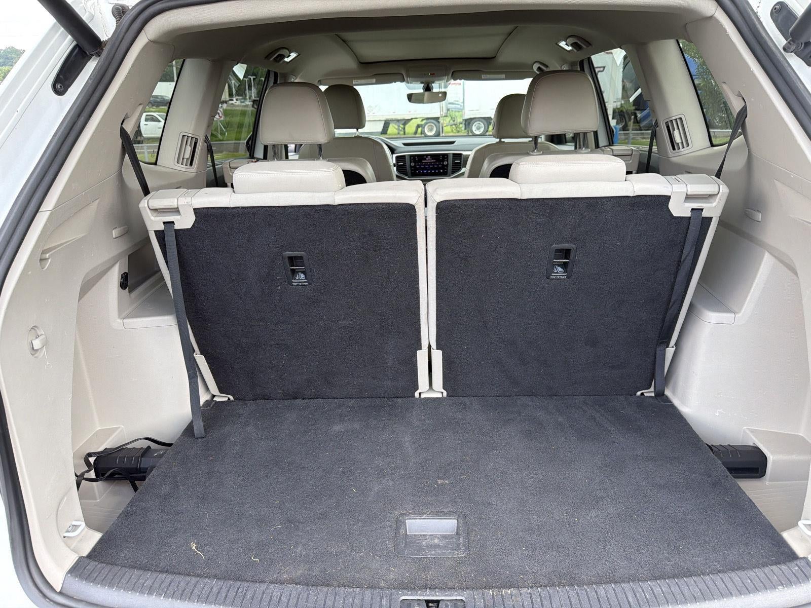 2021 Volkswagen Atlas 3.6L V6 SE w/Technology