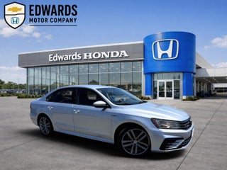 2018 Volkswagen Passat R-Line