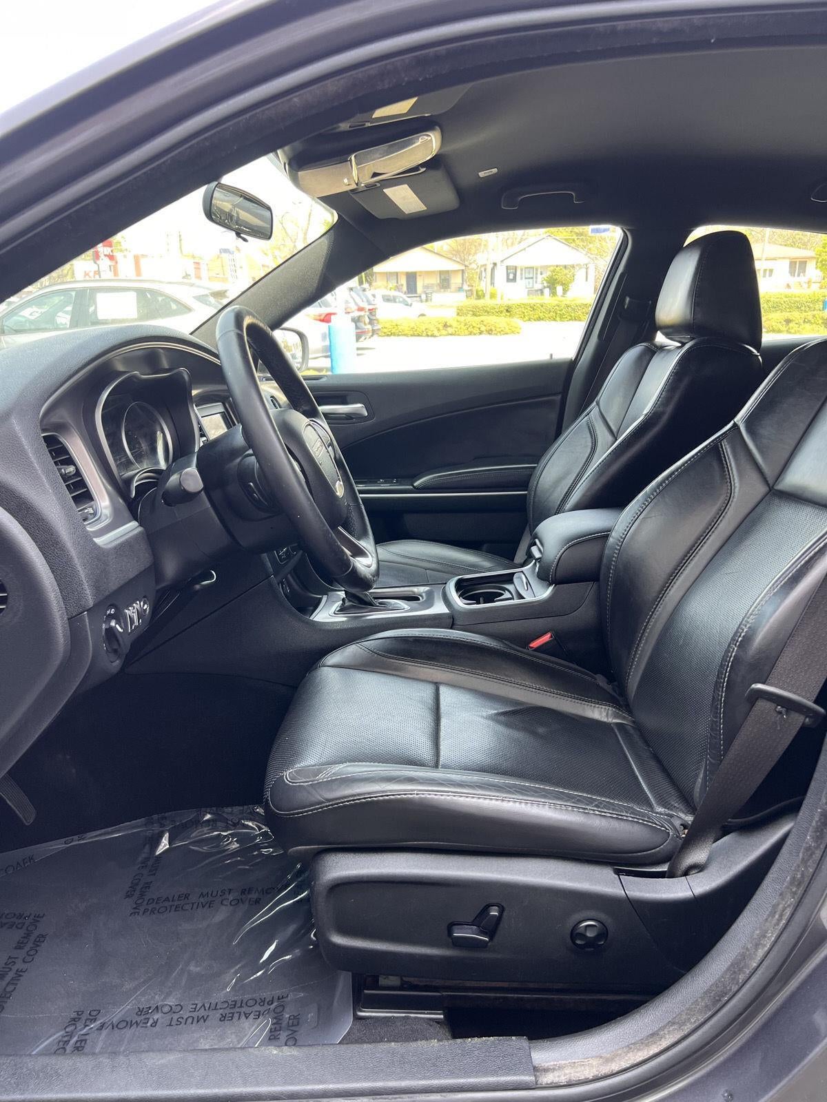 2019 Dodge Charger SXT