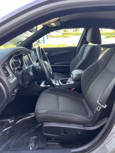 2017 Dodge Charger SXT