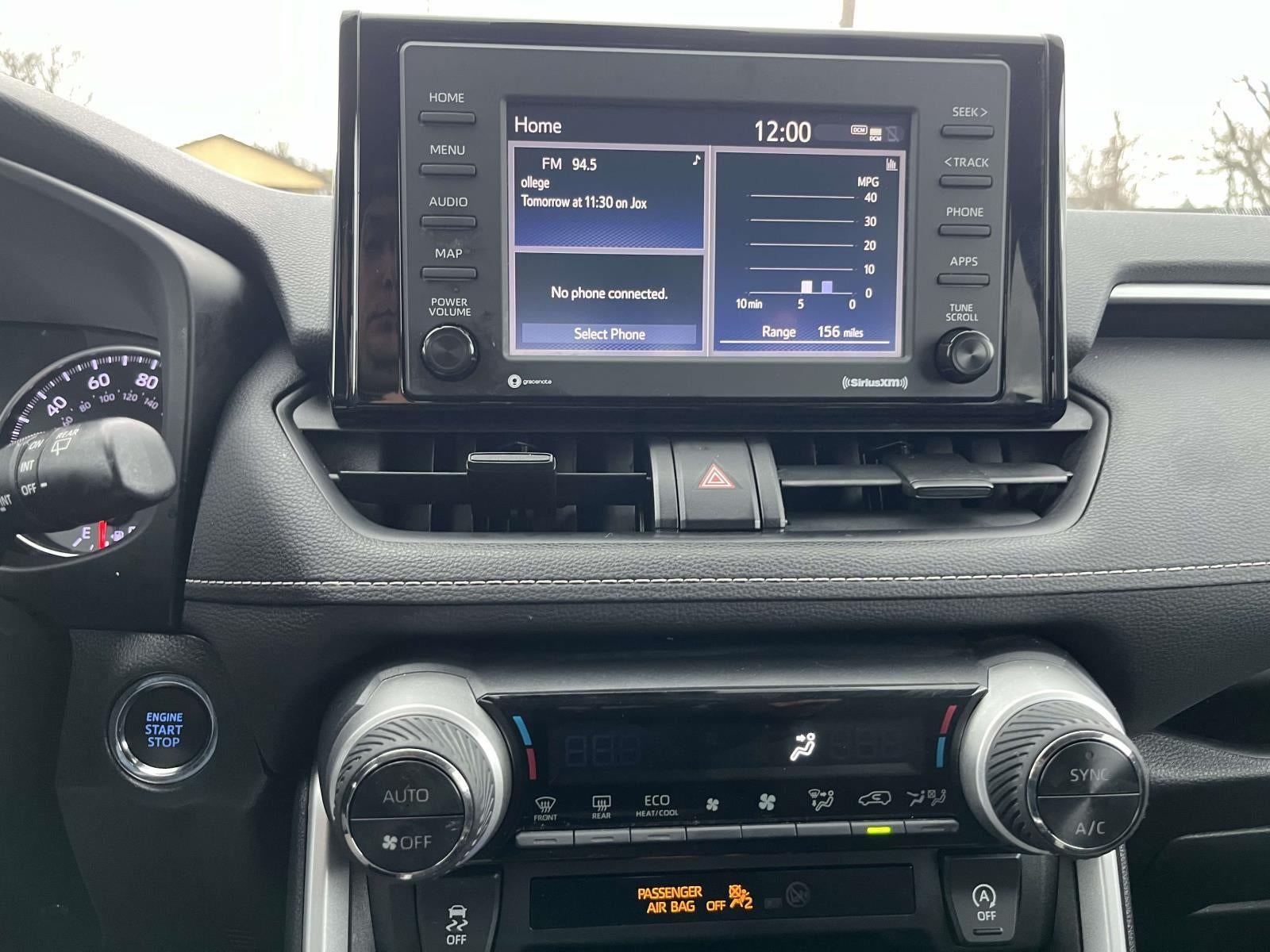 2020 Toyota RAV4 XLE