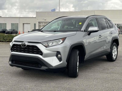 2020 Toyota RAV4 XLE
