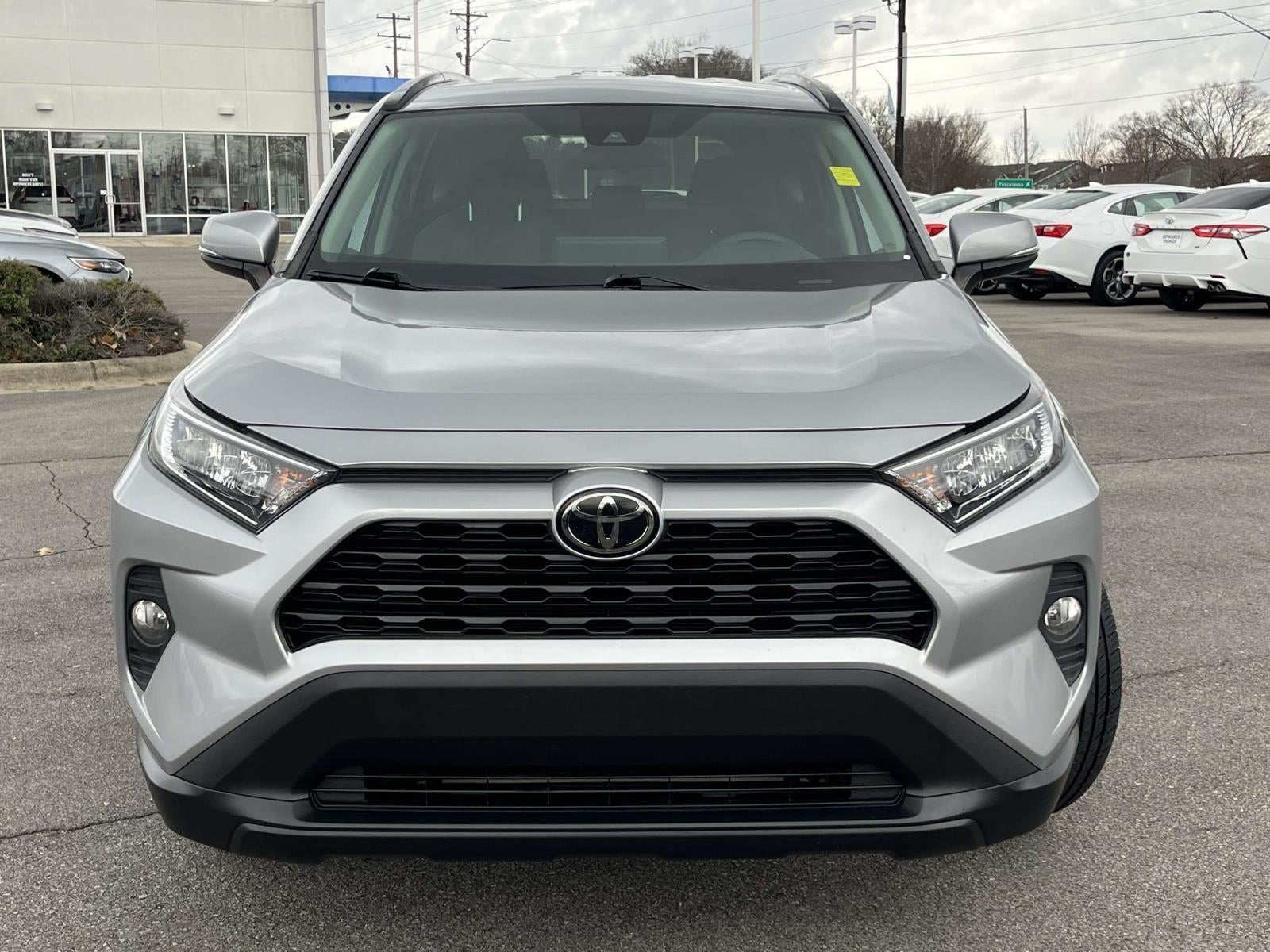 2020 Toyota RAV4 XLE