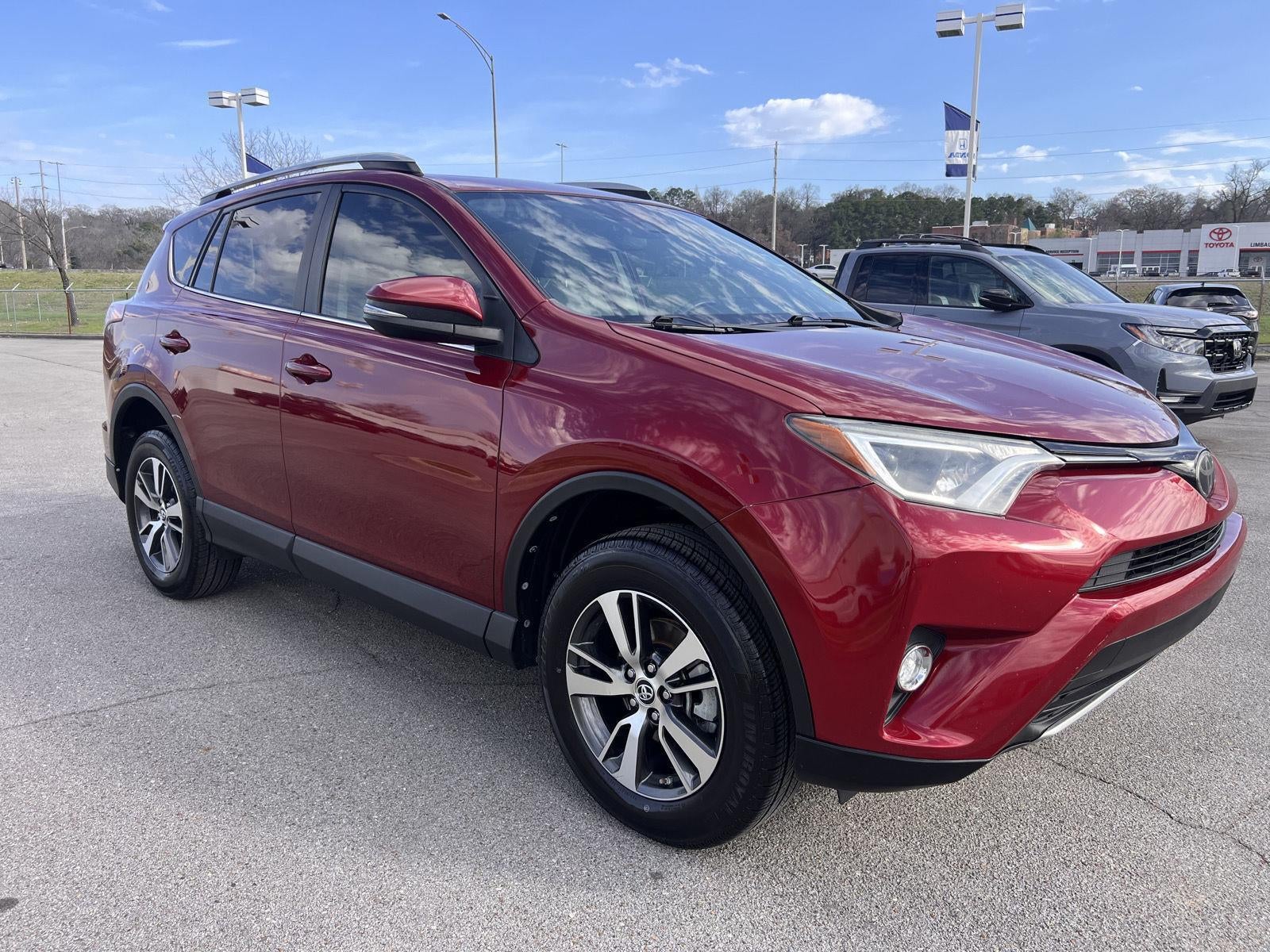 2018 Toyota RAV4 XLE