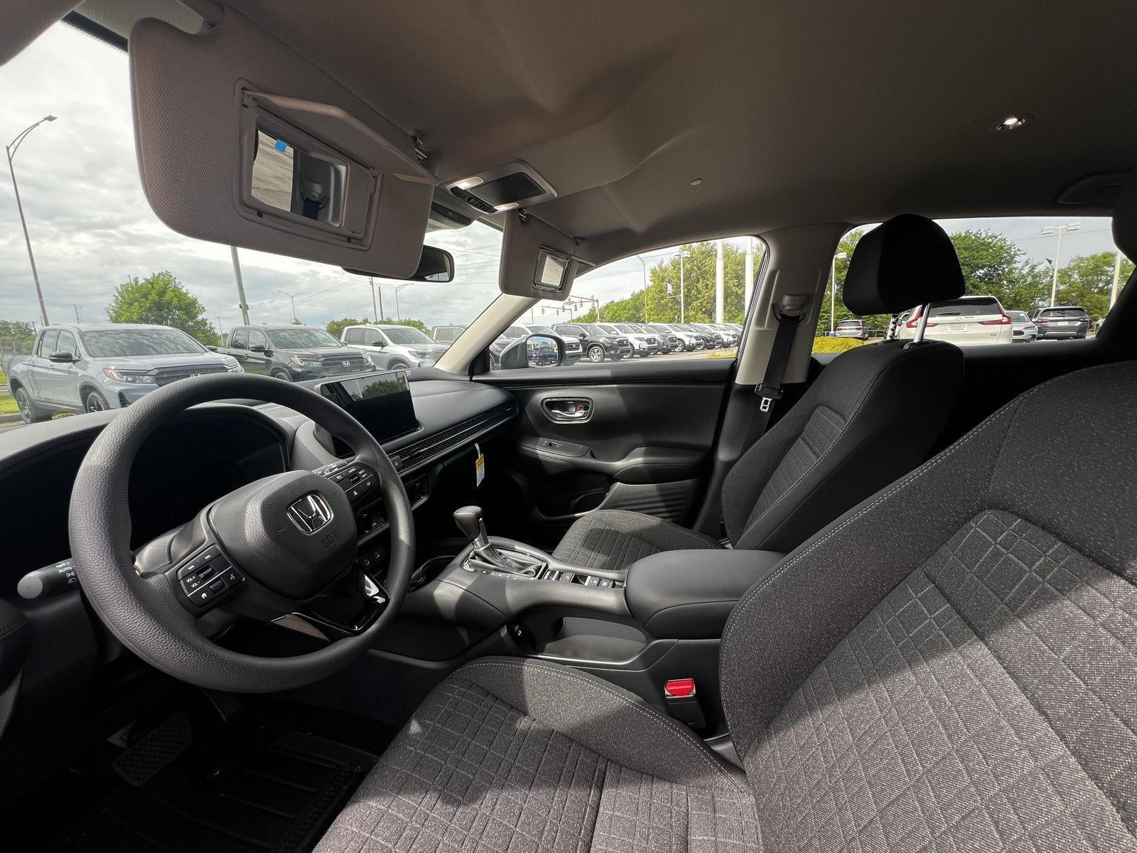 2026 Honda HR-V LX