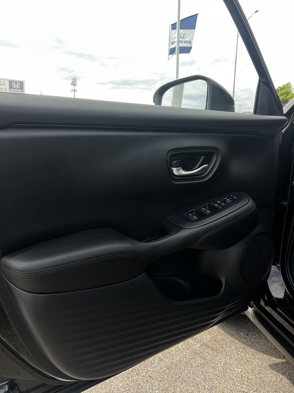2026 Honda HR-V LX