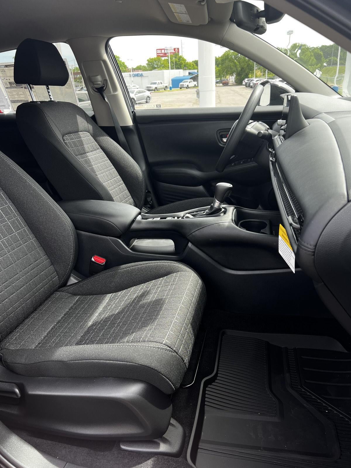 2026 Honda HR-V LX