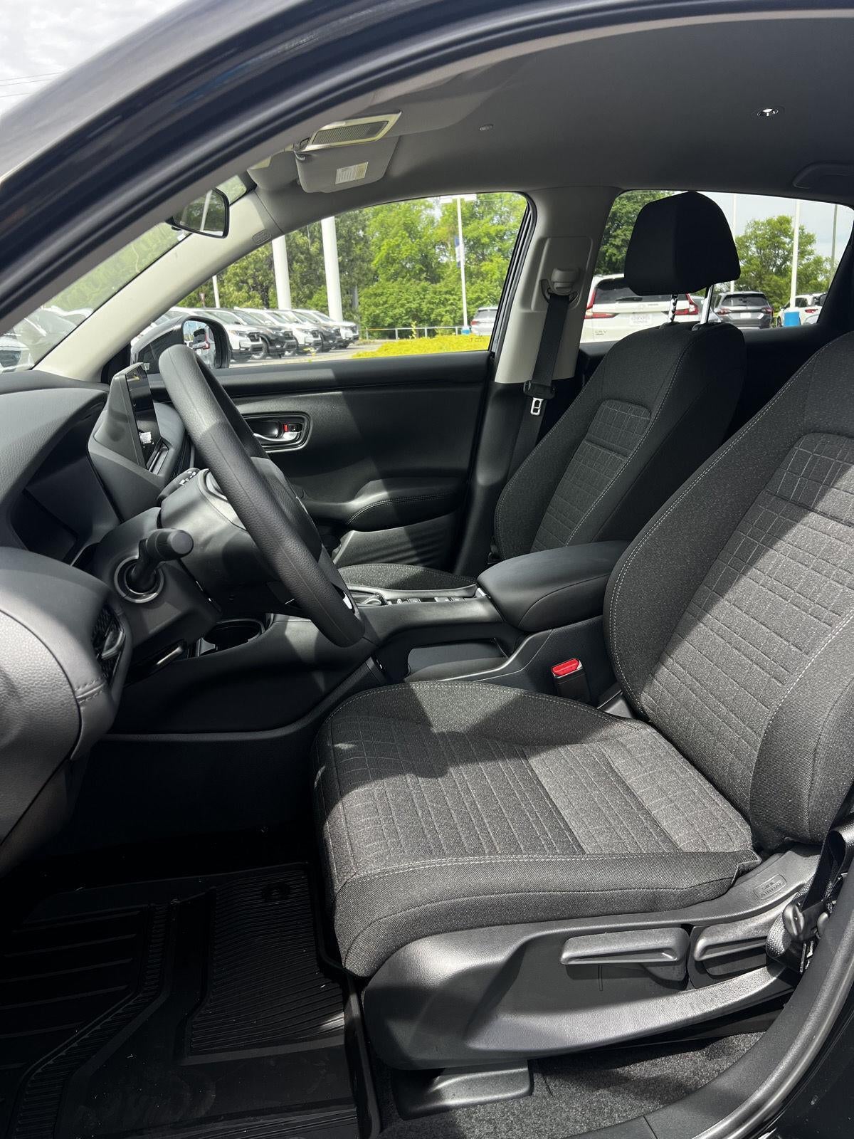 2026 Honda HR-V LX