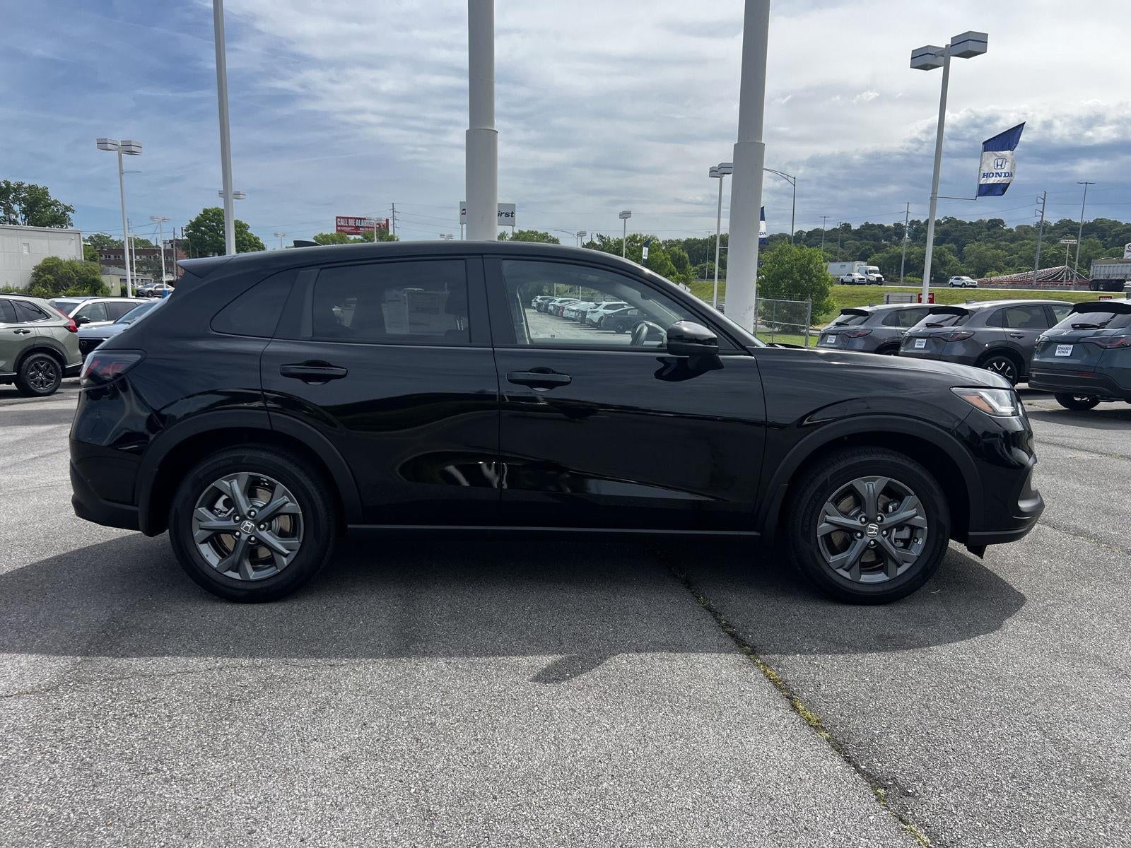 2026 Honda HR-V LX