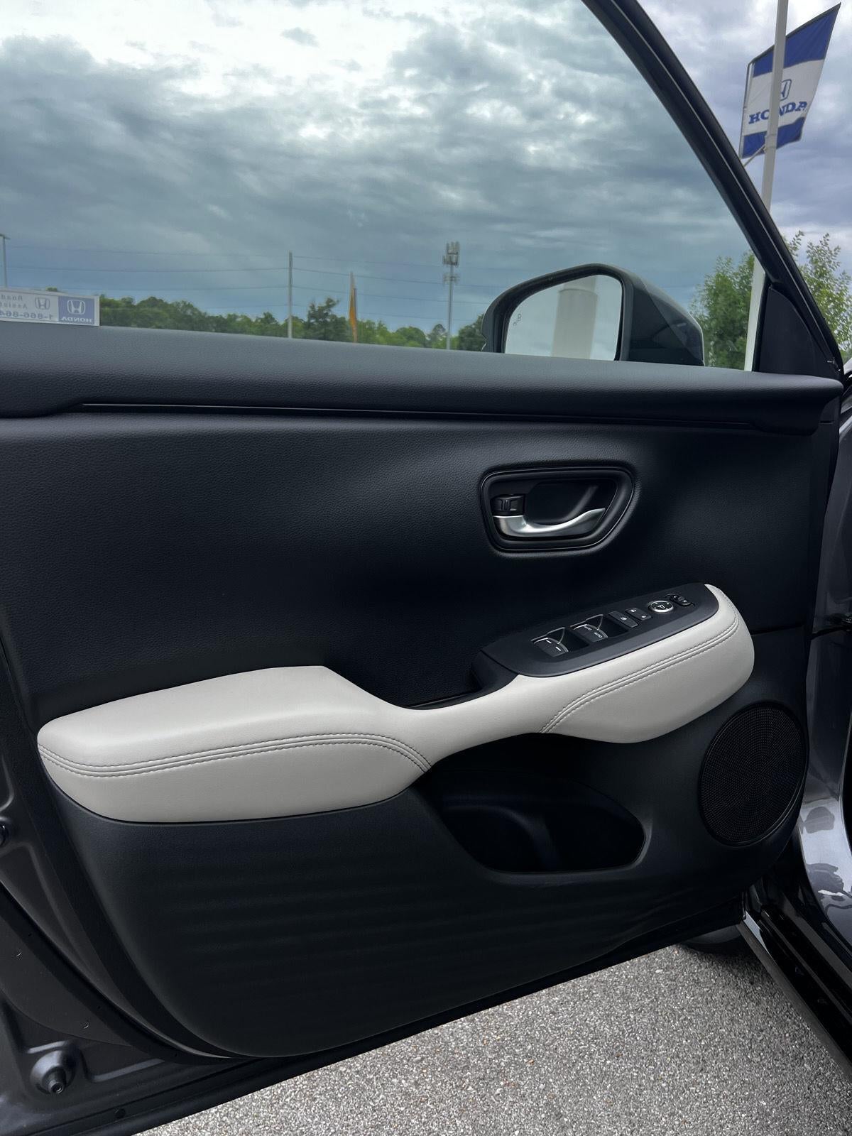 2027 Honda HR-V EX-L