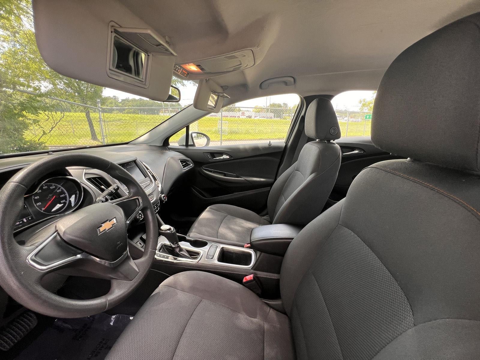 2019 Chevrolet Cruze LS