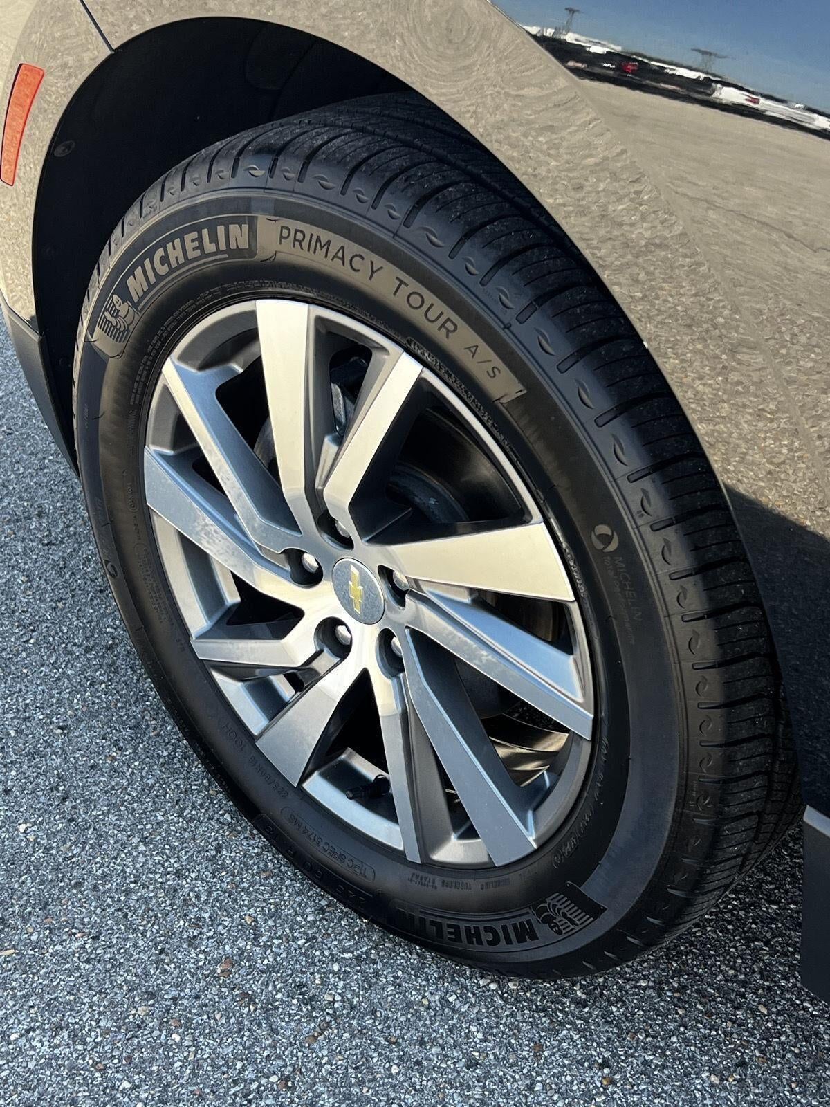 2023 Chevrolet Equinox Premier - Photo 35