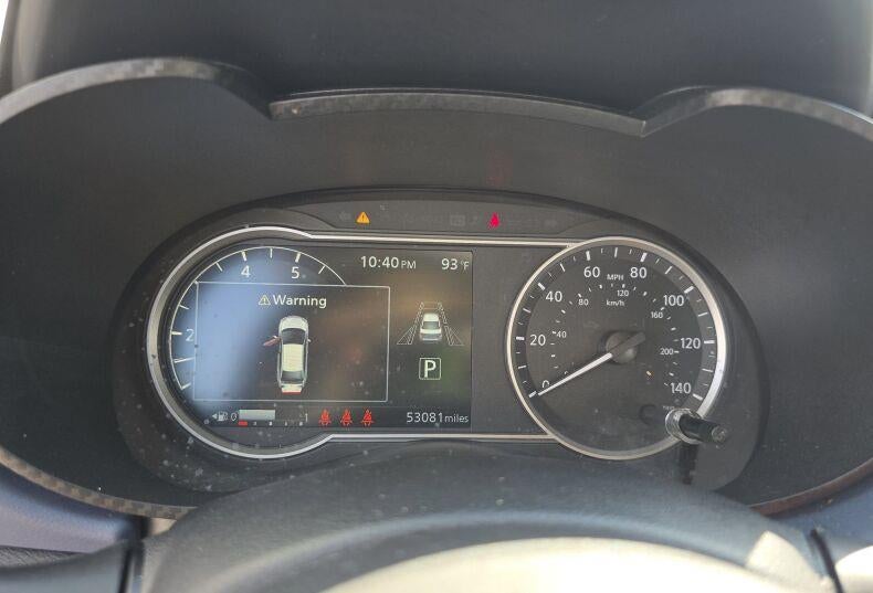 2023 Nissan Versa SV