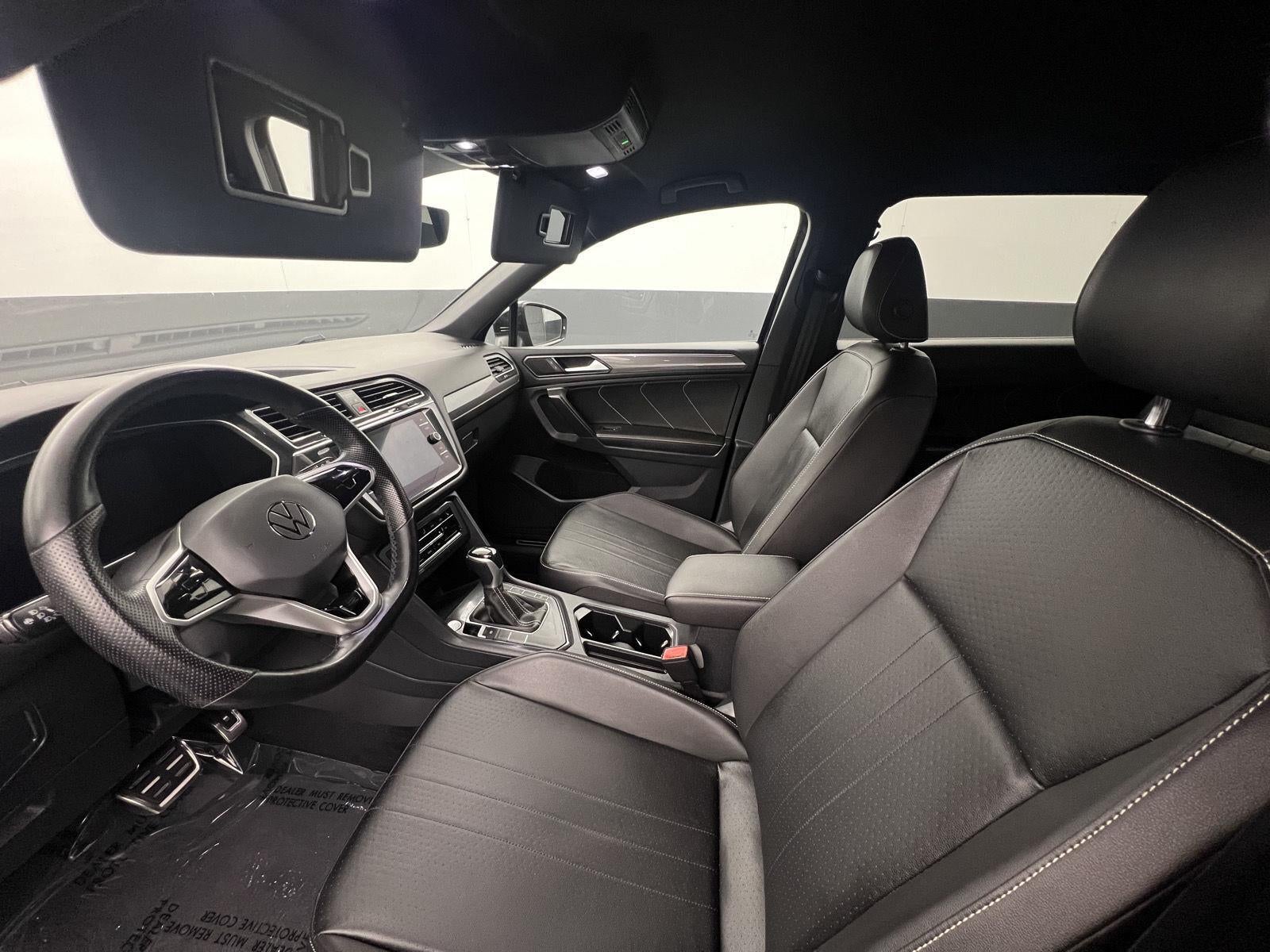 2022 Volkswagen Tiguan SE R-Line Black
