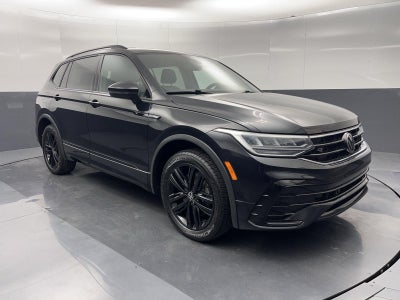 2022 Volkswagen Tiguan SE R-Line Black
