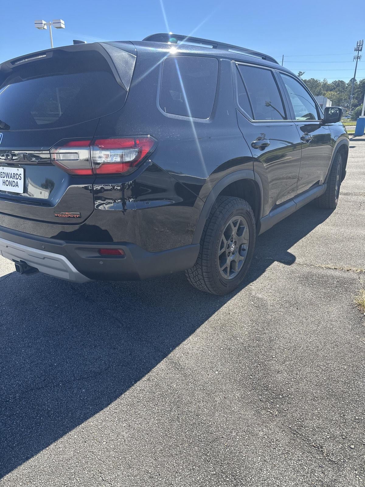 2025 Honda Pilot TrailSport