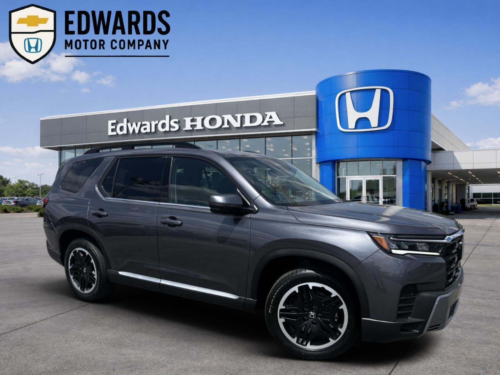 2026 Honda Pilot Touring AWD's photo