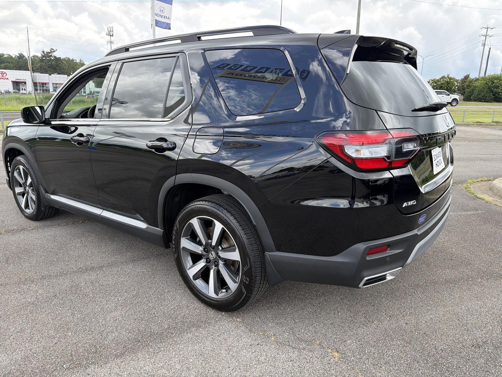 2024 Honda Pilot Touring