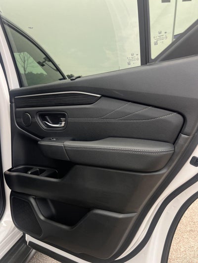 2026 Honda PILOT AWD Touring Blackout