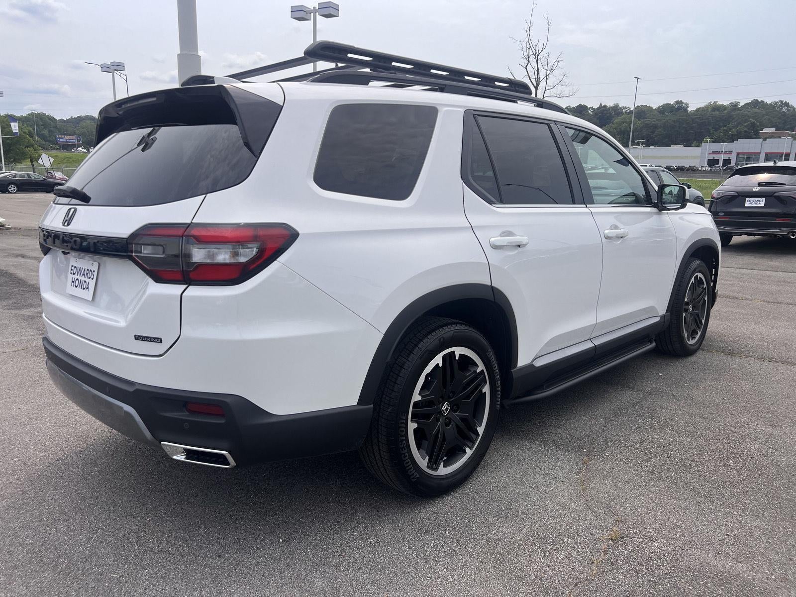 2026 Honda PILOT AWD Touring Blackout