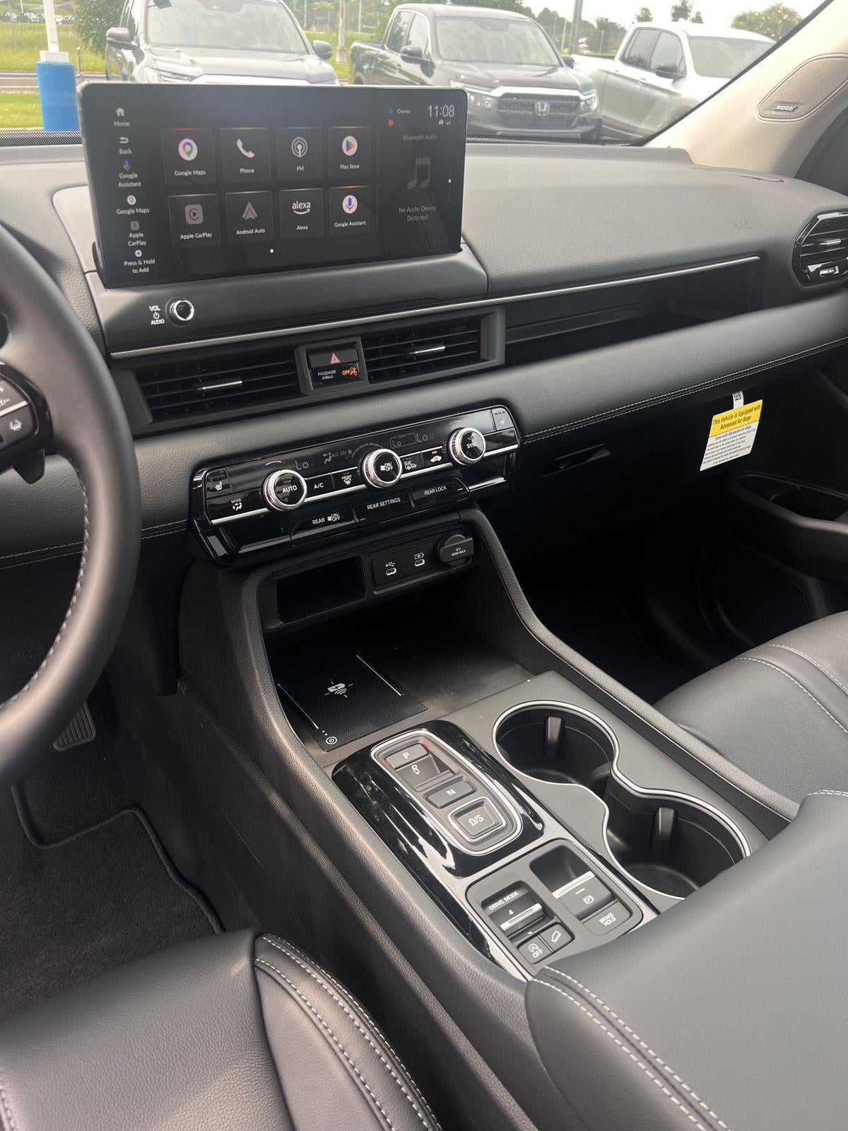 2026 Honda PILOT AWD Touring Blackout