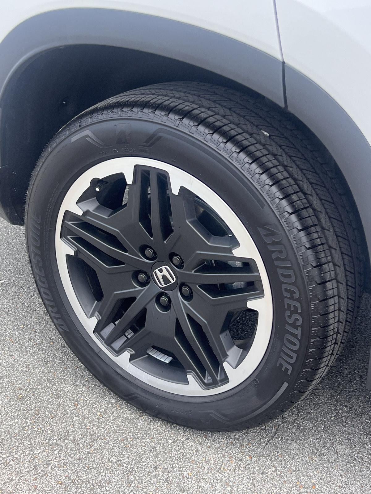 2026 Honda PILOT AWD Touring Blackout