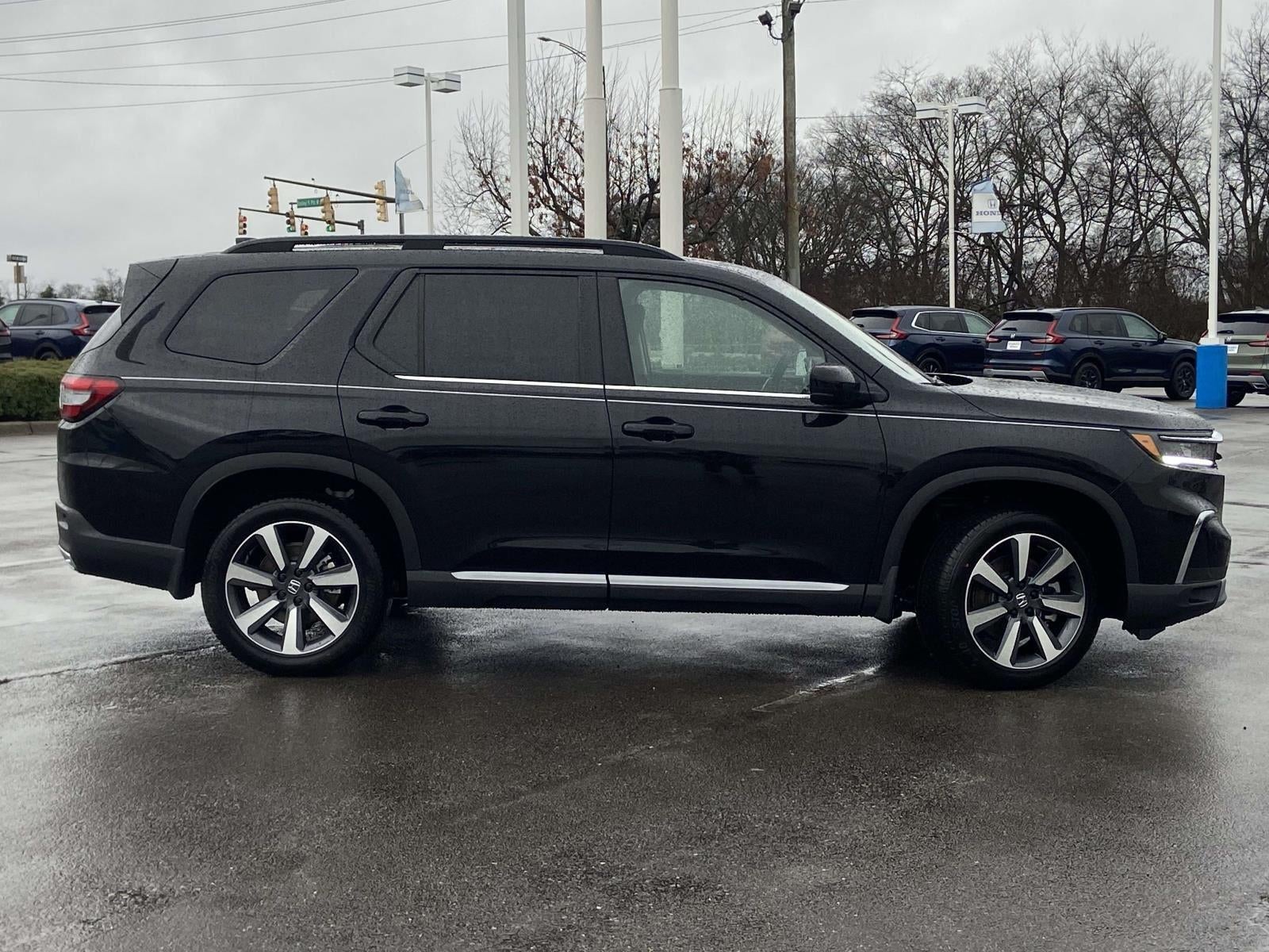 2025 Honda Pilot Touring