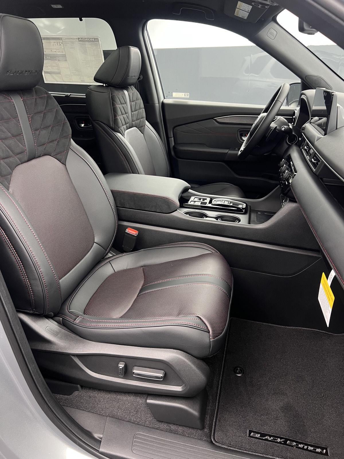 2026 Honda Pilot Black Edition