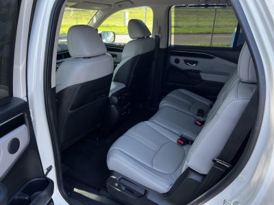 2023 Honda Pilot EX-L 8 Passenger
