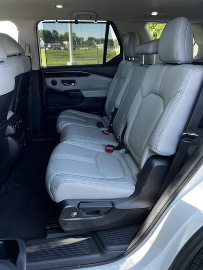2023 Honda Pilot EX-L 8 Passenger
