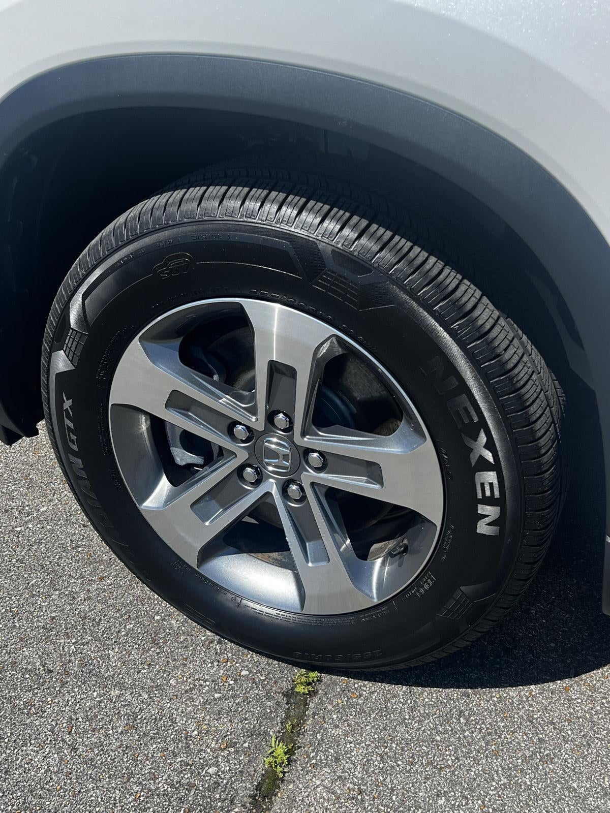2023 Honda Pilot EX-L 8 Passenger