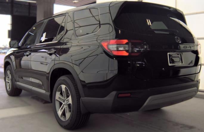 2023 Honda Pilot EX-L 7 Passenger