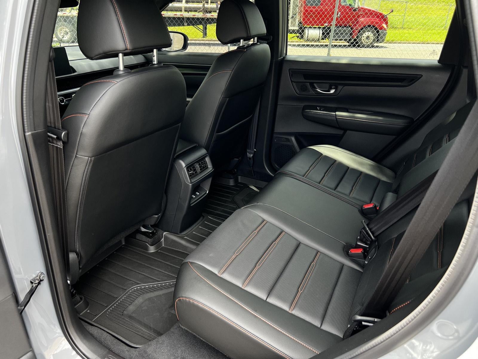 2026 Honda CR-V Sport-L - Photo 14
