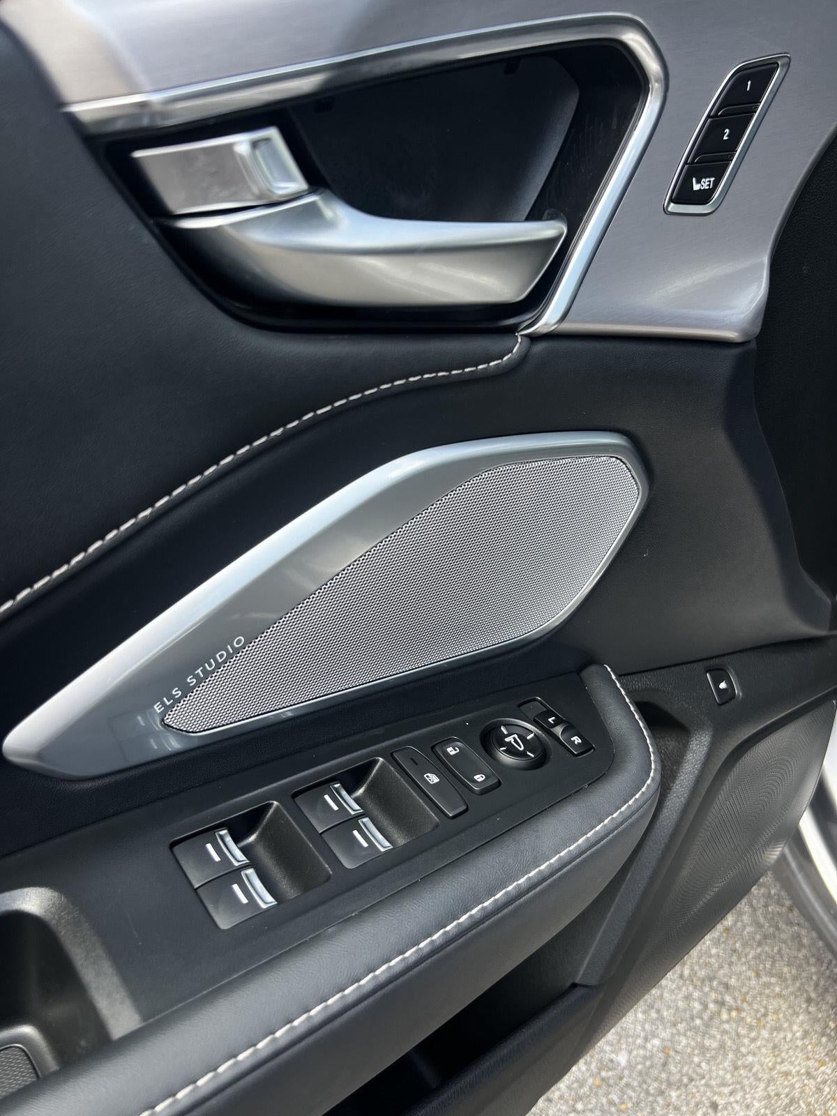 2023 Acura RDX w/Technology Package