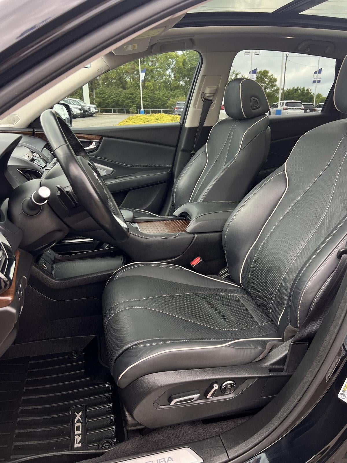 2021 Acura RDX w/Advance Package