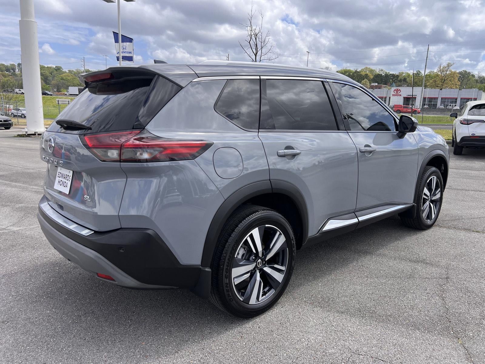 2021 Nissan Rogue SL